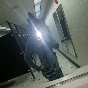 Meet your Posher, Pollie